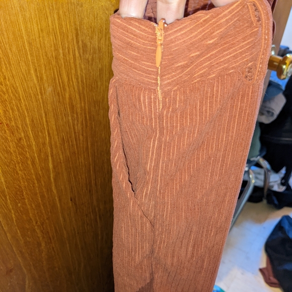 Corduroy overalls - Picture 4 of 4